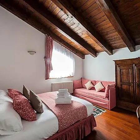 Baita Cretaz Hotel 3*