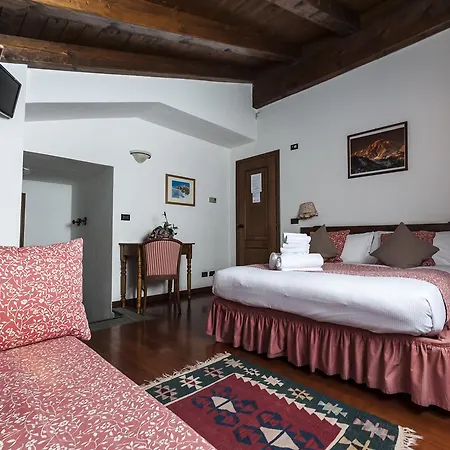 Baita Cretaz Hotel 3*
