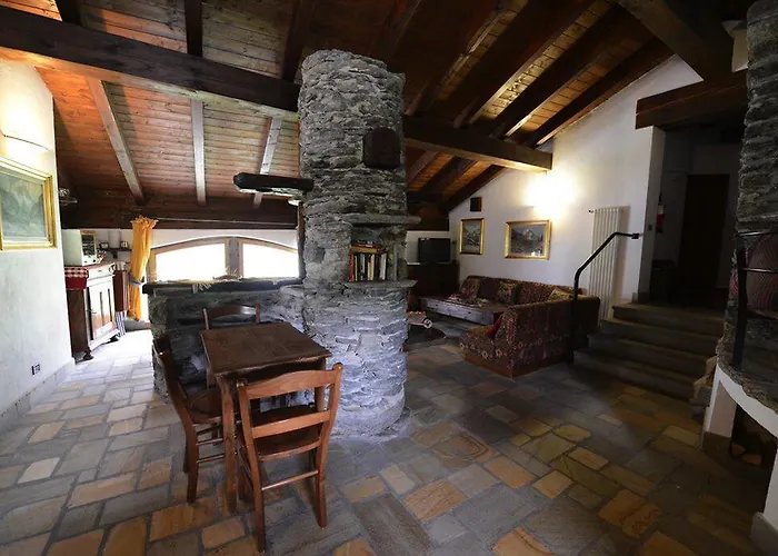 Готель Cretaz 3*