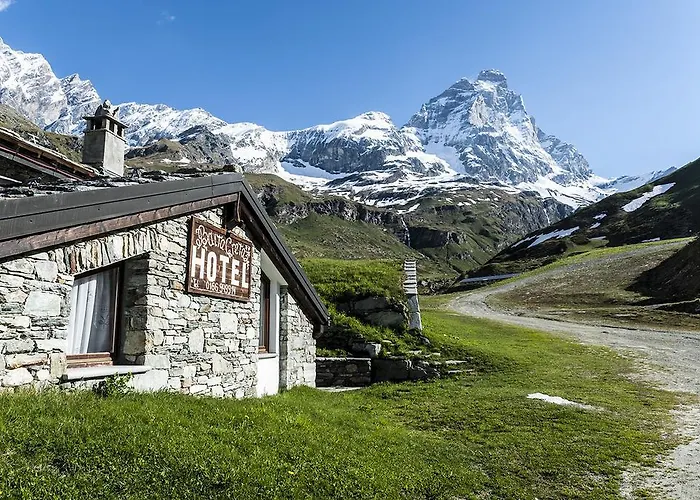 Cretaz Готель Брей-Червінія